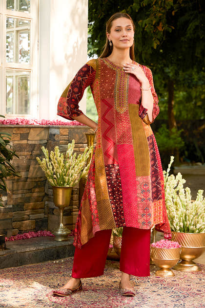 Maroon Crepe Silk Printed Kurta Set