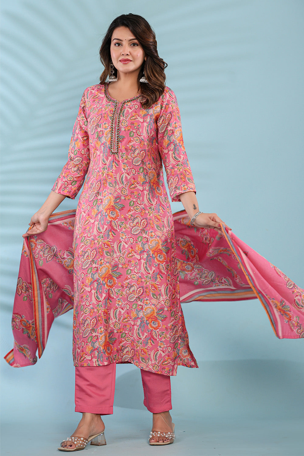 Pink Color Floral Printed Muslin Straight Suit