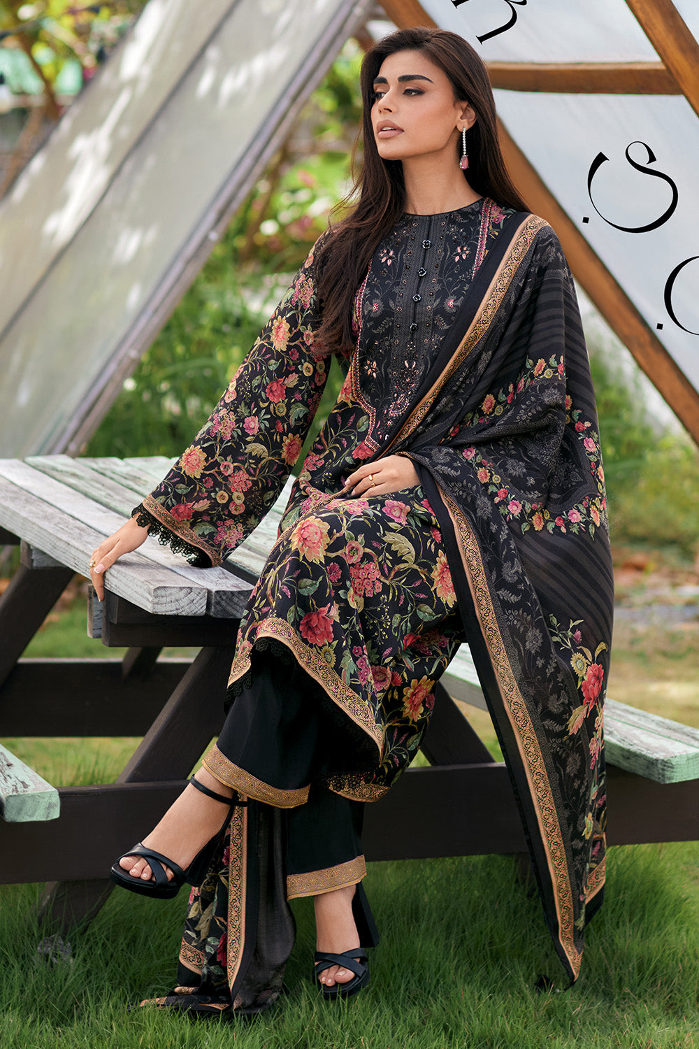 Black Color Crepe Silk Floral Printed Unstitched Suit Fabric