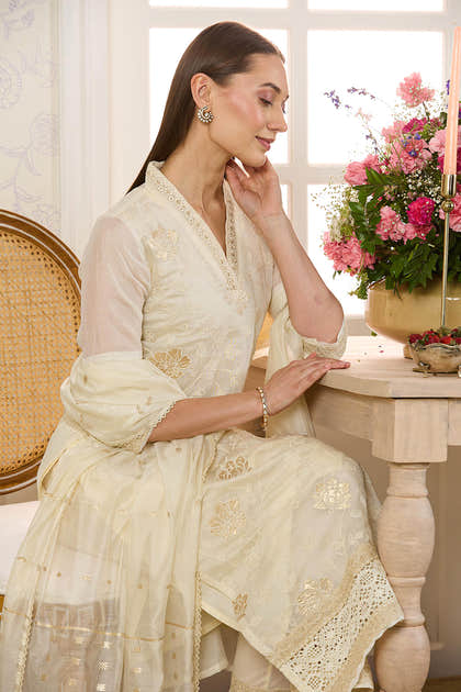 Cream Chanderi Cotton Floral Embroidered Suit