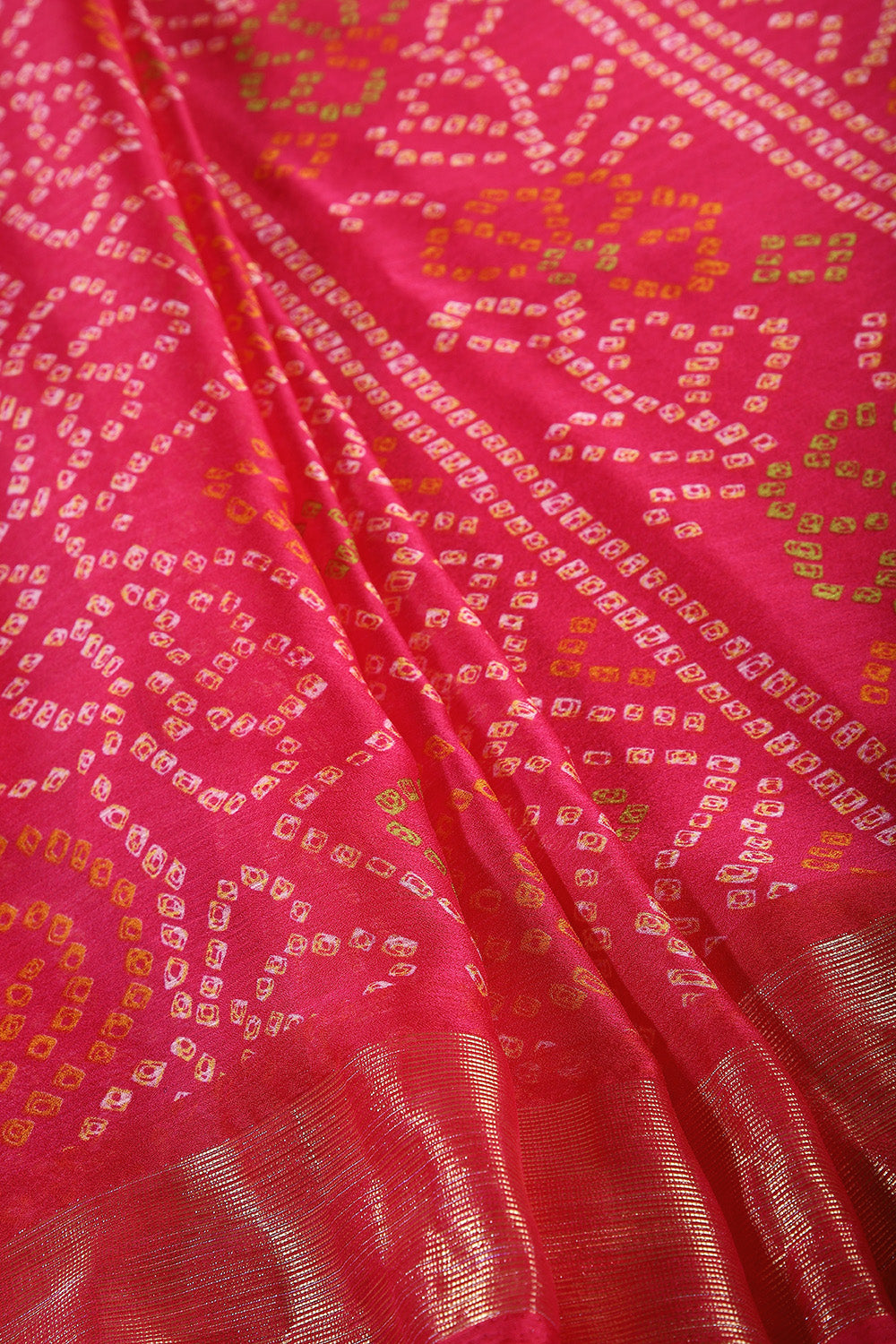 Fuchsia Pink Colour Chiffon Bandhani Printed Saree