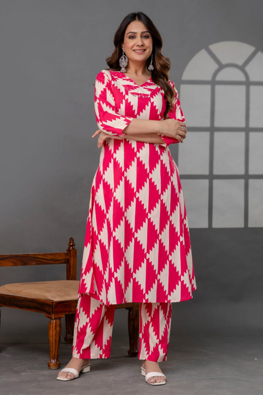 Beige And Magenta Printed Cotton Kurta Set