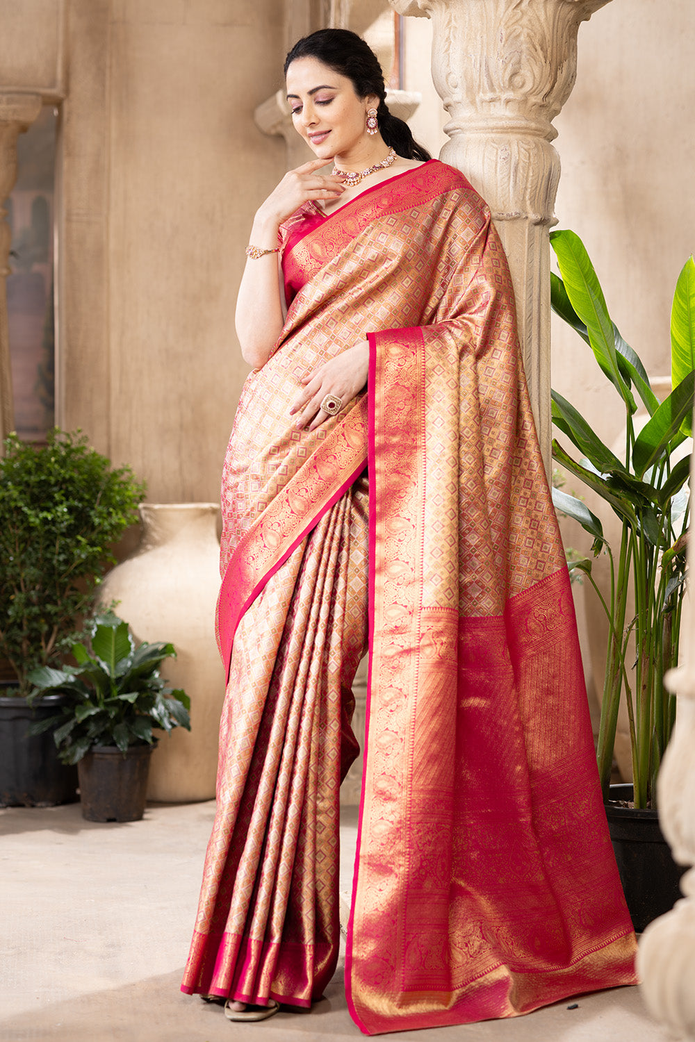 Rani Maheshwari Silk Soft Brocade Woven Saree