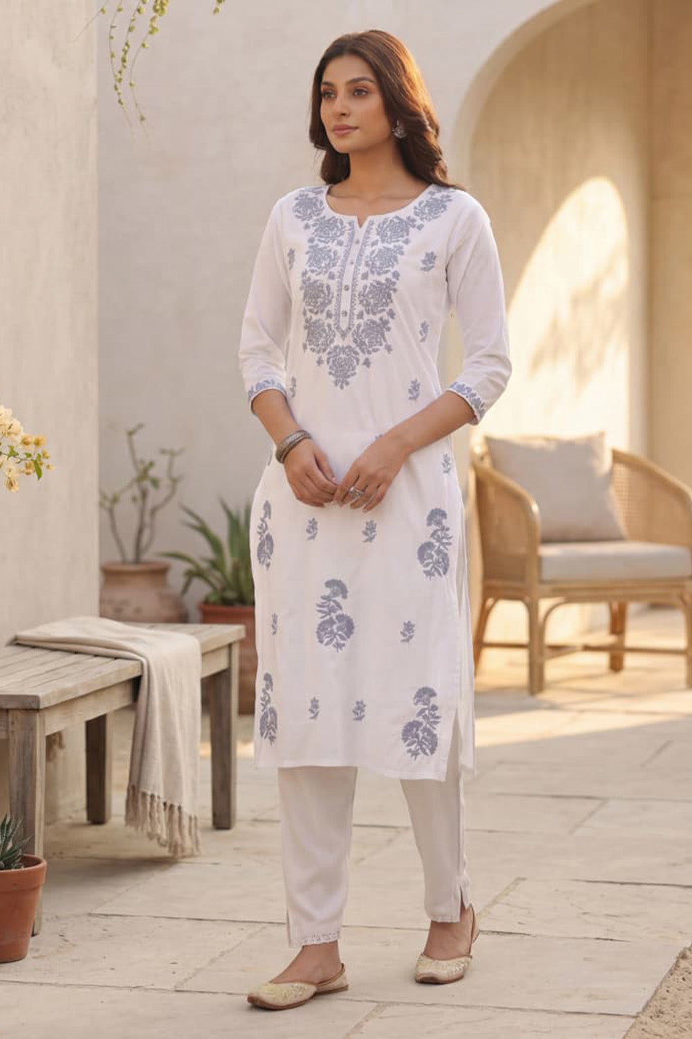 White & Grey Resham Embroidered Kurta