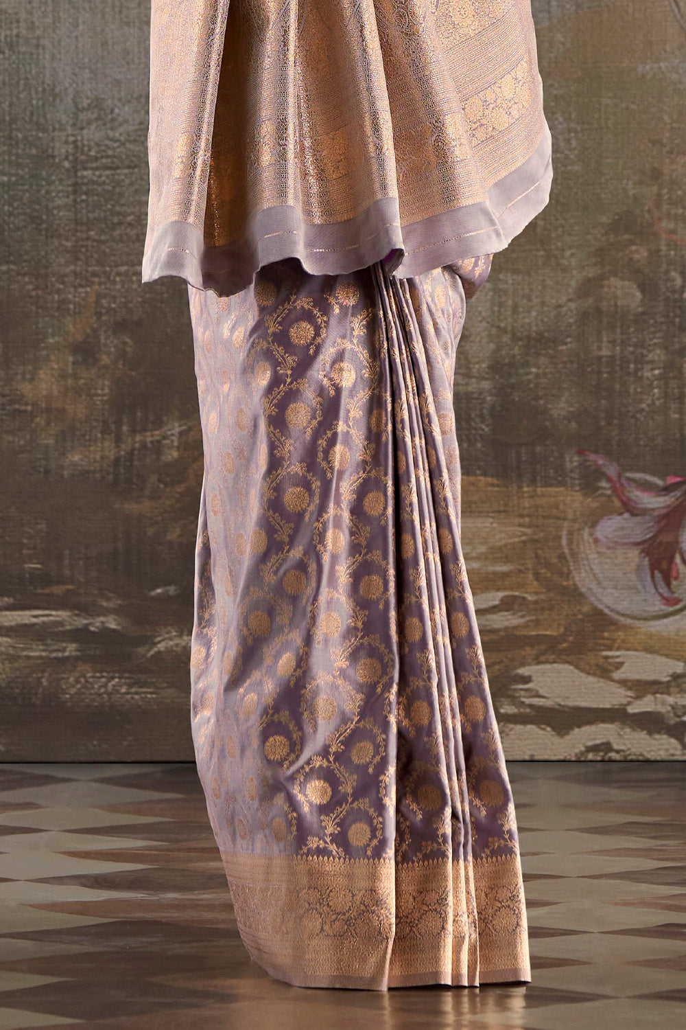 Light Mauve Banarasi Katan Silk Woven Saree