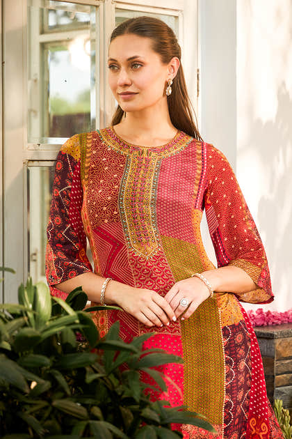 Maroon Crepe Silk Printed Kurta Set