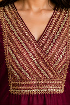 Wine Neck-Embroidered Silk Straight Suit