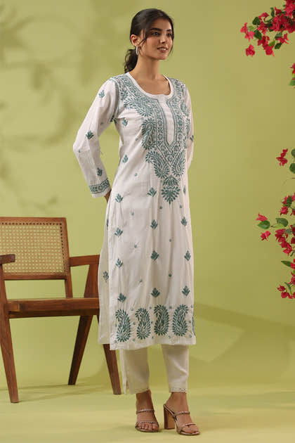 White Resham Embroidered Kurta