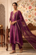 Wine Neck-Embroidered Silk Straight Suit