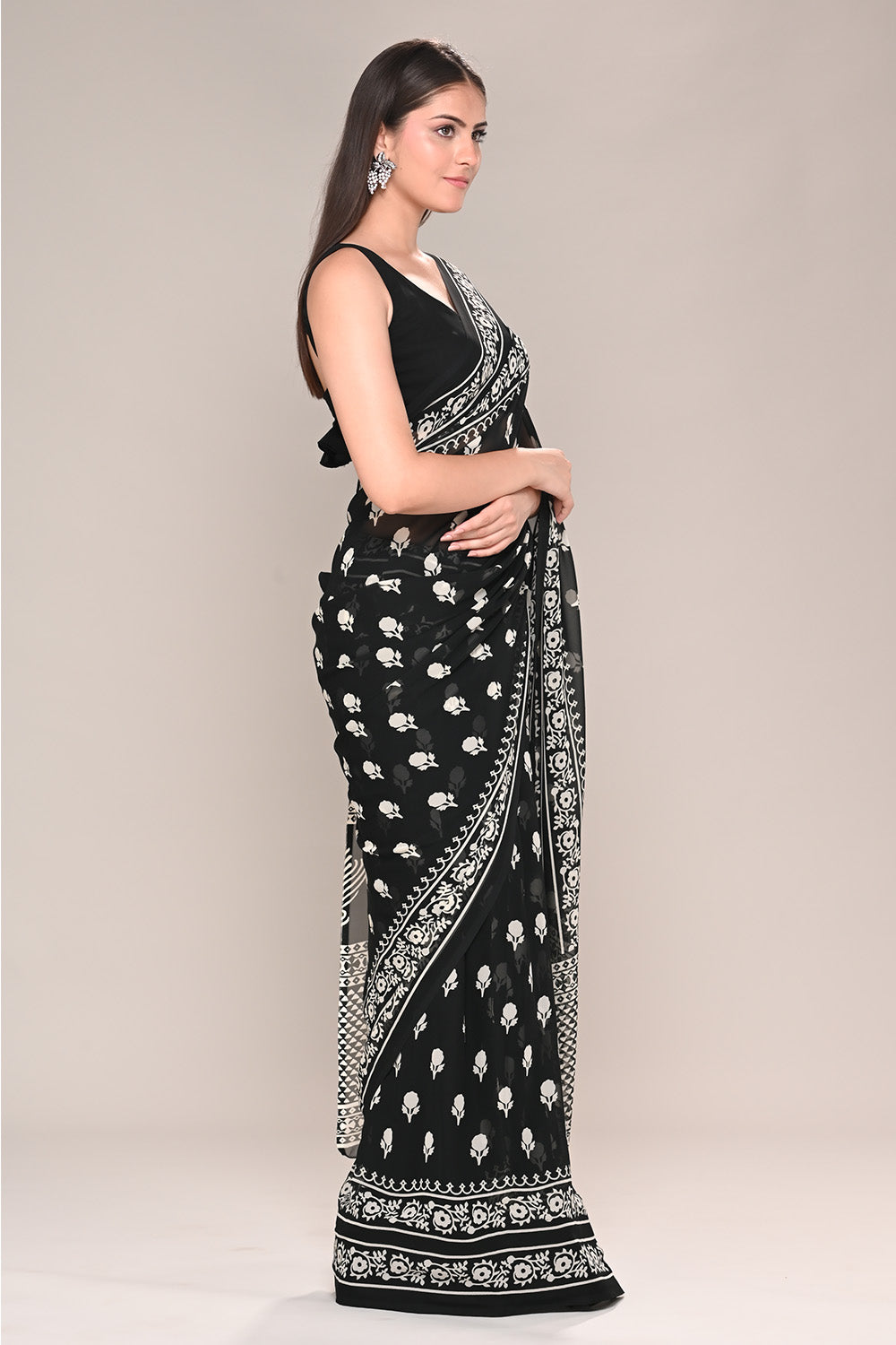 Black Color Printed Georgette Saree