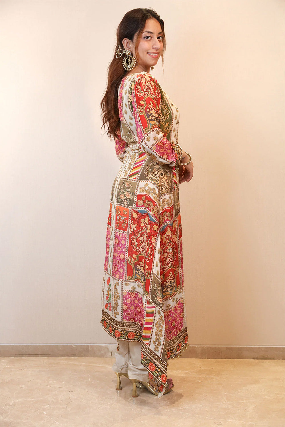 Cream Crepe Silk Printed Suit