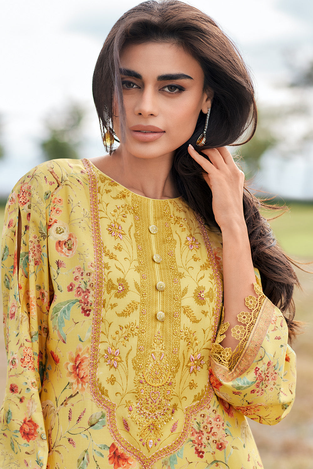 Pale Yellow Color Crepe Silk Floral Printed Unstitched Suit Fabric
