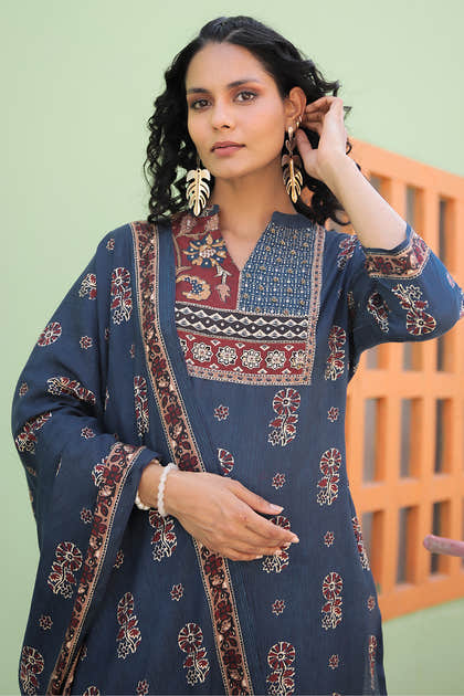 Blue Colour Printed Muslin Straight Suit