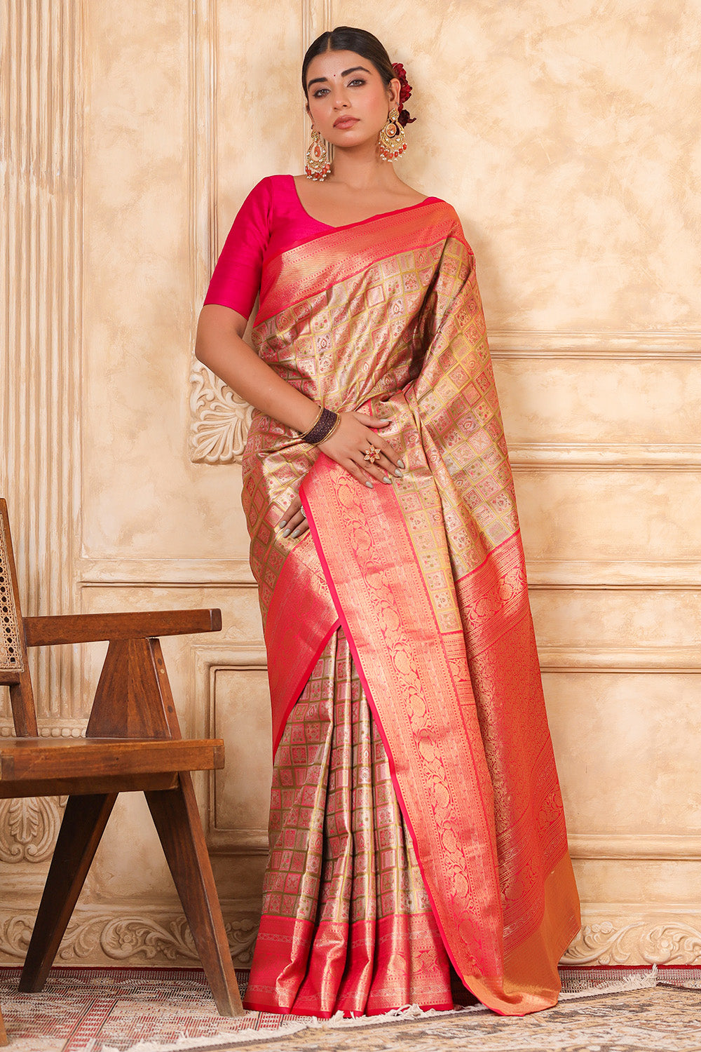 Fuchsia Pink Colour Silk Woven Saree