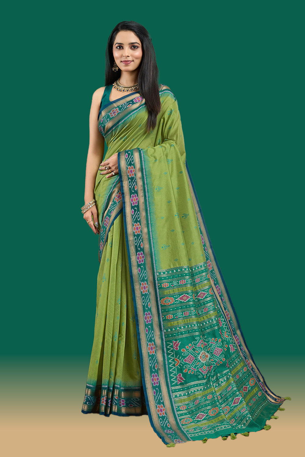 Green Colour Maheshwari Cotton Woven Saree