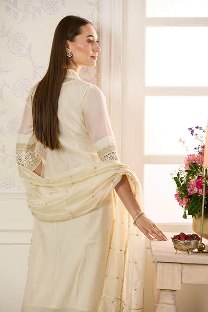 Cream Chanderi Cotton Floral Embroidered Suit