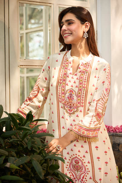 Cream Crepe Silk Printed Kurta Set