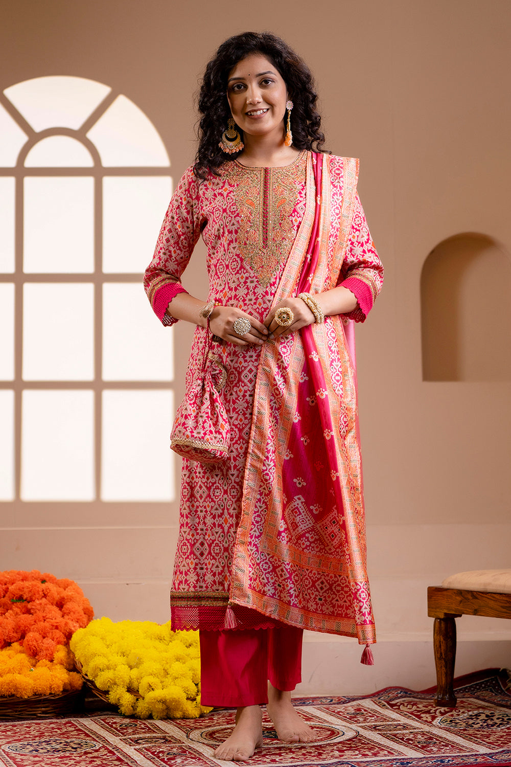 Fuchsia Pink Colour Muslin Printed Straight Suit