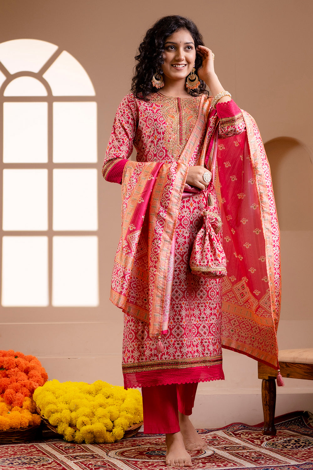 Fuchsia Pink Colour Muslin Printed Straight Suit