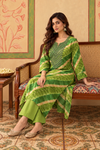 Green Muslin Printed And Mirror Work Kurta Set