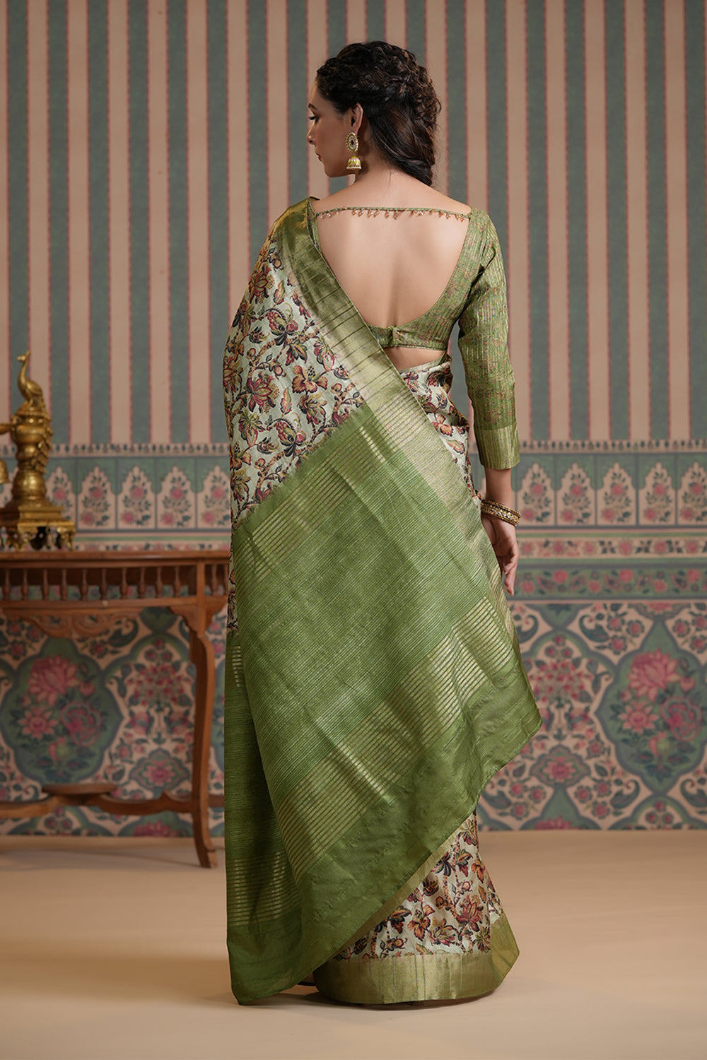 Pista Green Color Cotton Floral Printed Saree.