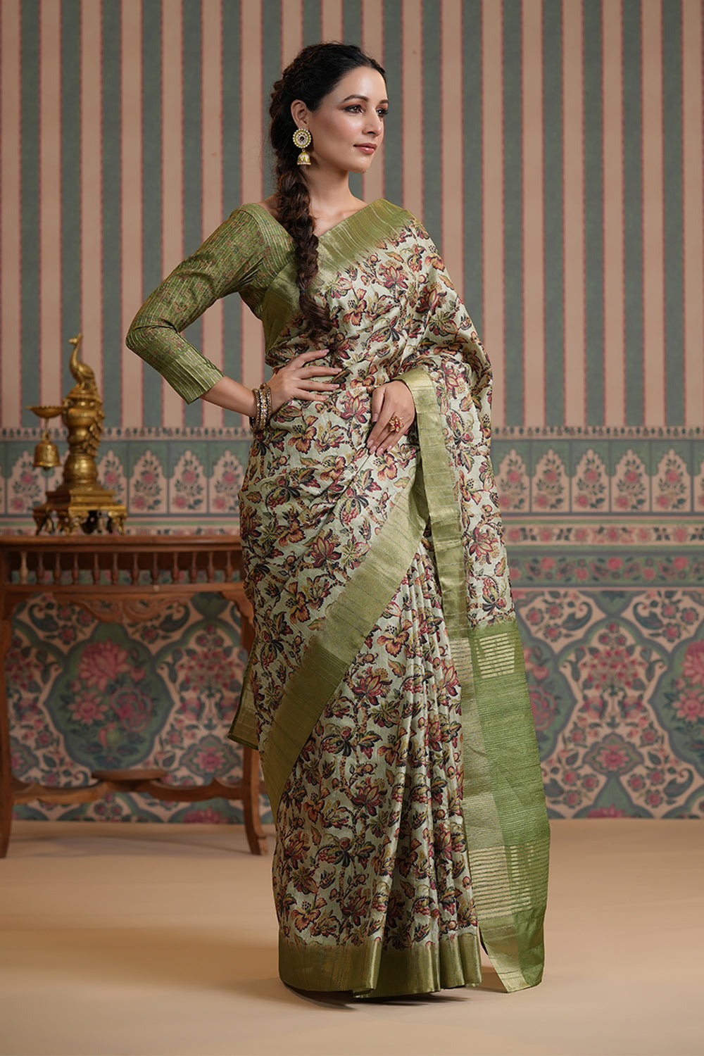 Pista Green Color Cotton Floral Printed Saree.