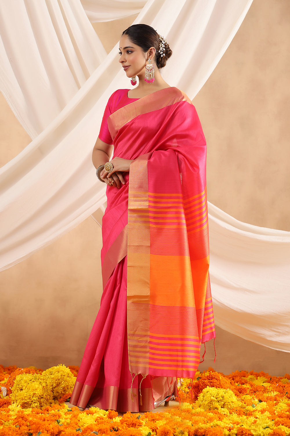 Fuchsia Pink Colour Silk  Woven Saree