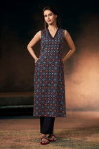 Black Muslin Printed And Mirror Work Kurta Set