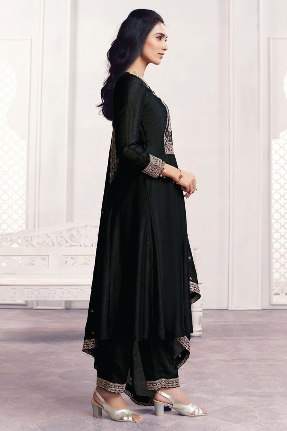 Black Crepe Silk Sequins & Zari Embroidered Anarkali Suit