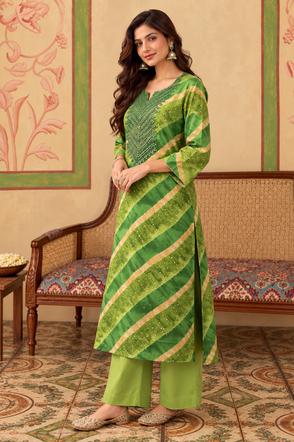 Green Muslin Printed And Mirror Work Kurta Set