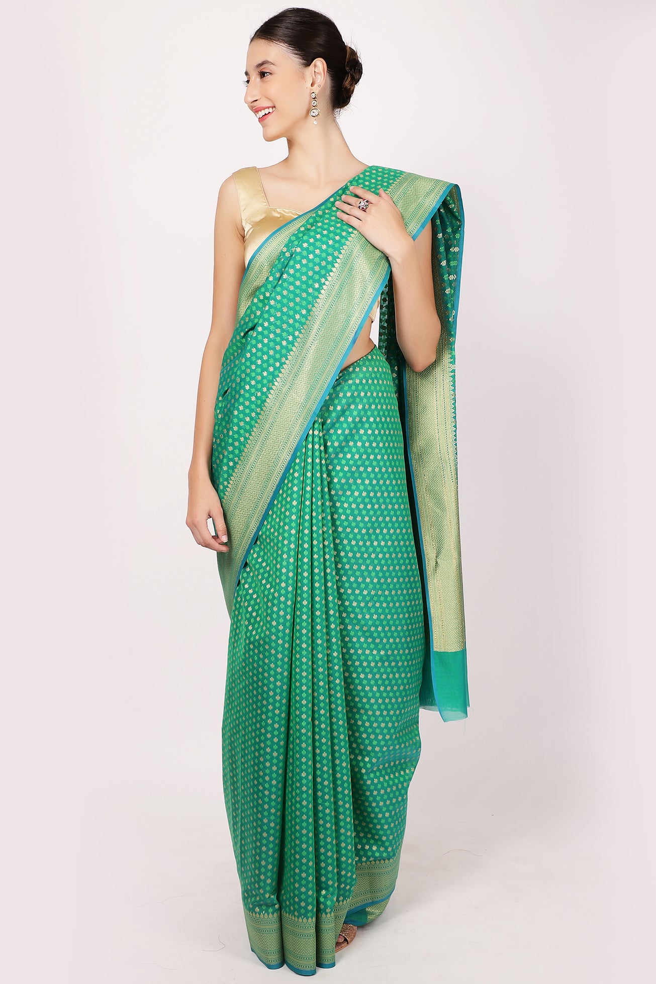 Saree Under 7k