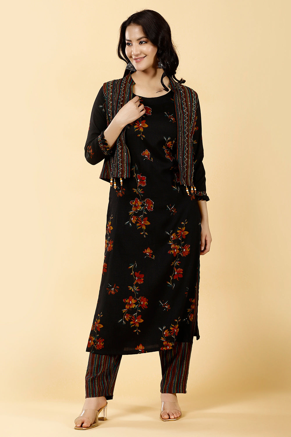 Black Colour Cotton Printed Kurta Set With Erhinc Jacket