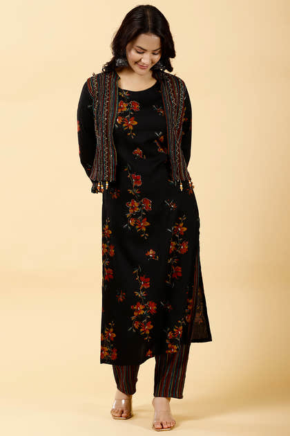 Black Colour Cotton Printed Kurta Set With Erhinc Jacket