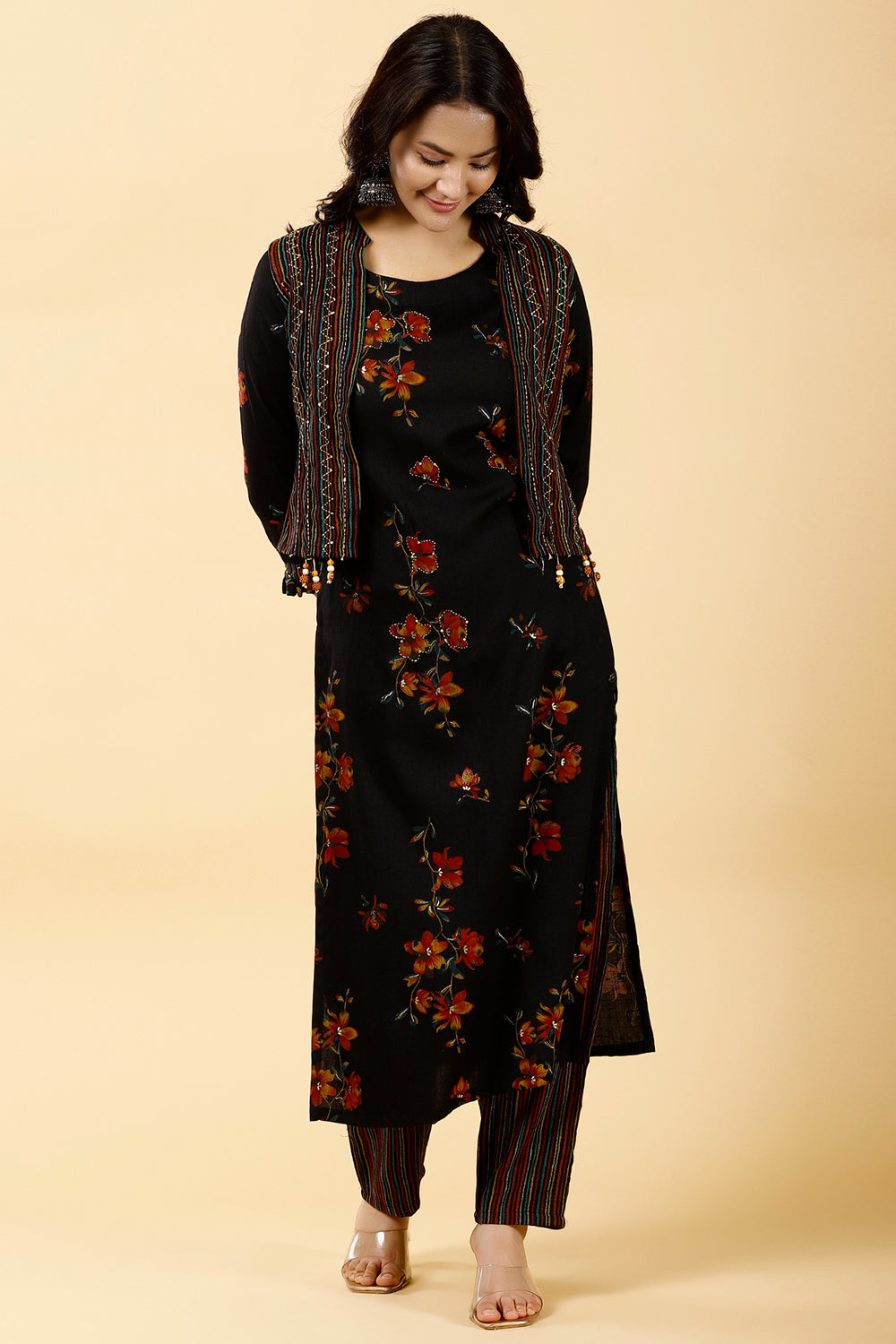 Black Colour Cotton Printed Kurta Set With Erhinc Jacket