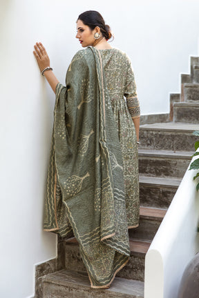 Olive Green Colour Printed Muslin Suit.